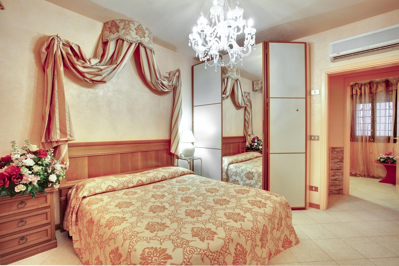 Antico Fiore Apartments Venecia Exterior foto